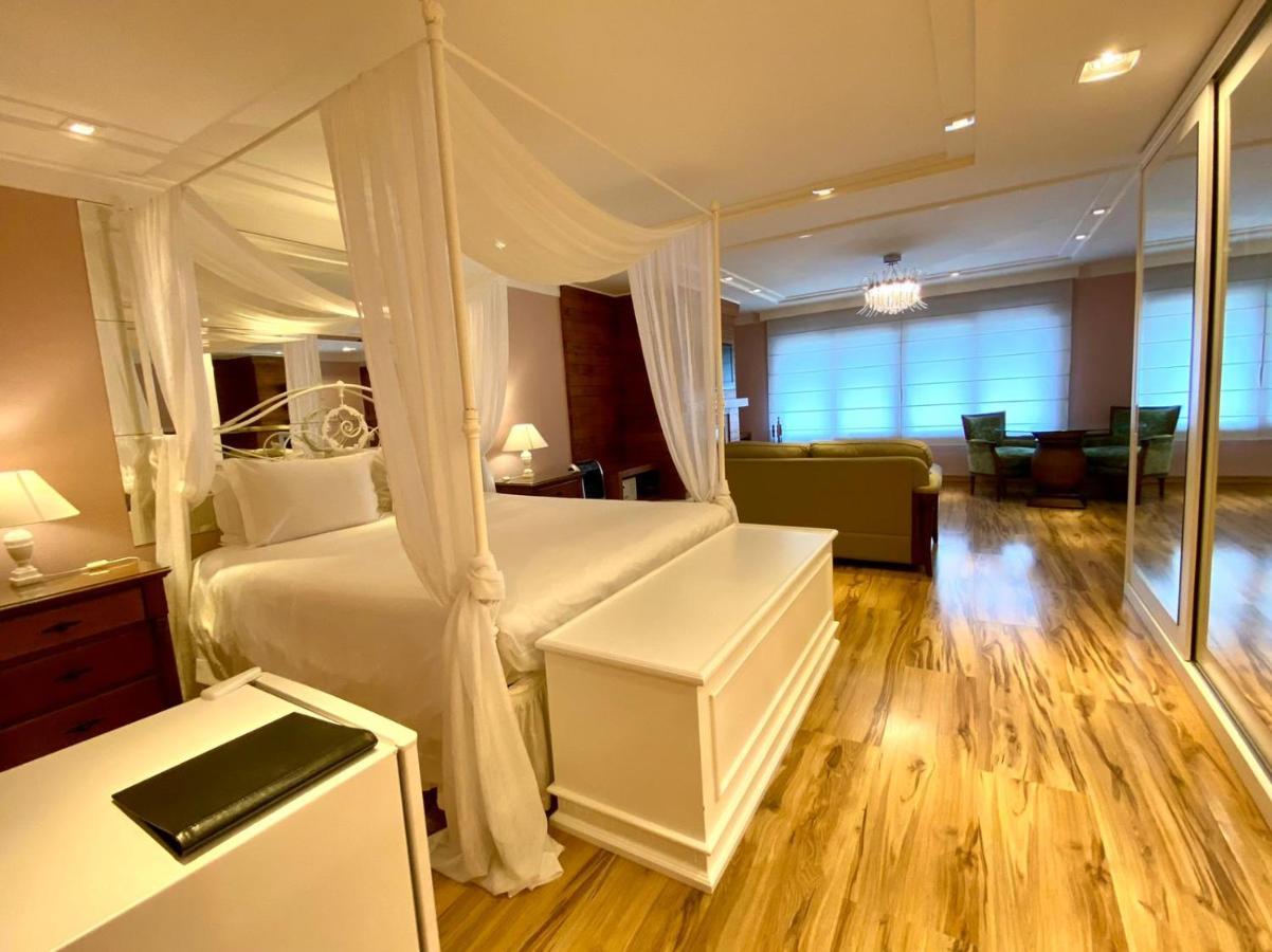 Deluxe Queen Suite,1453384246:JPEG