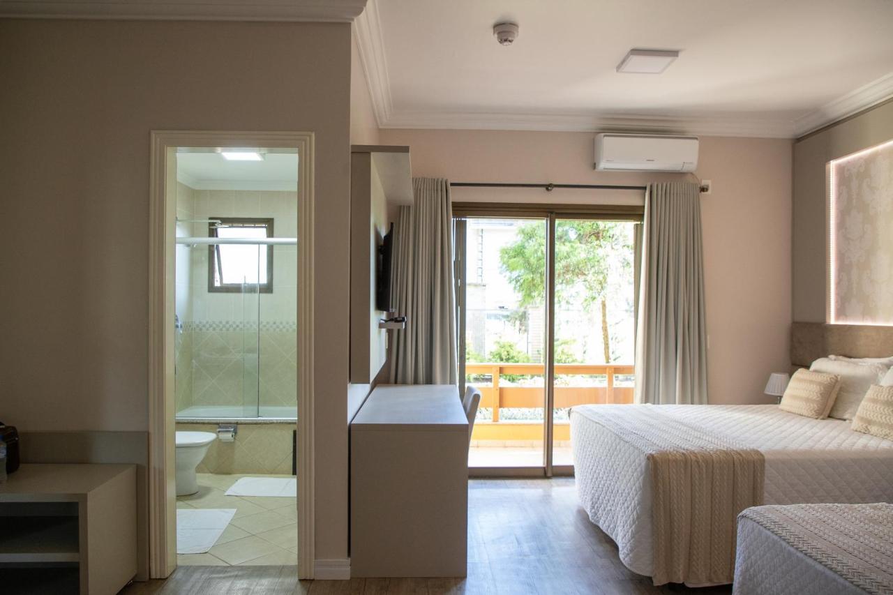 Suite with Spa Bath
