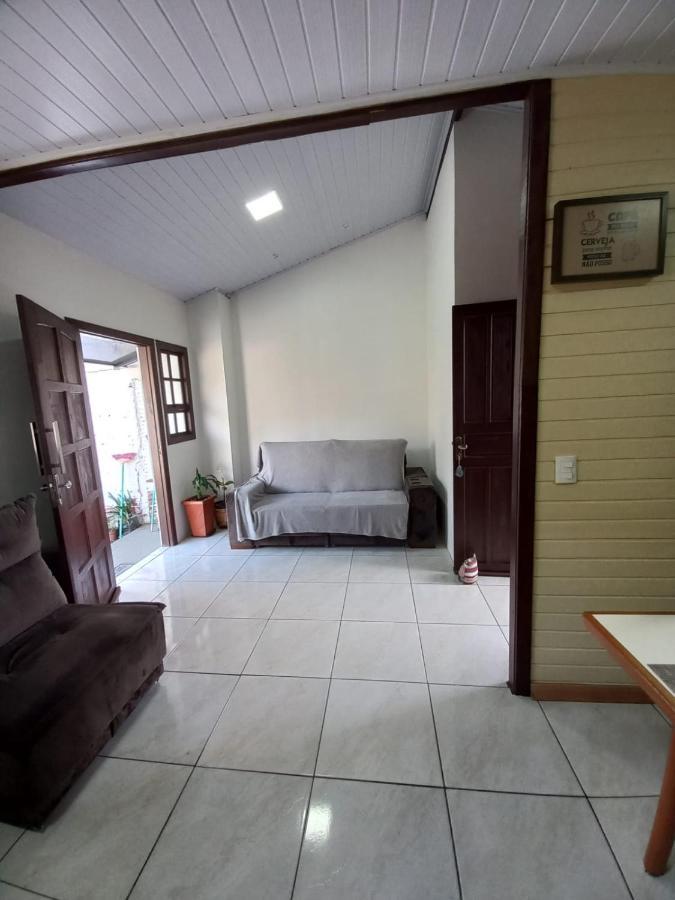 Three-Bedroom House,1398918422:JPEG