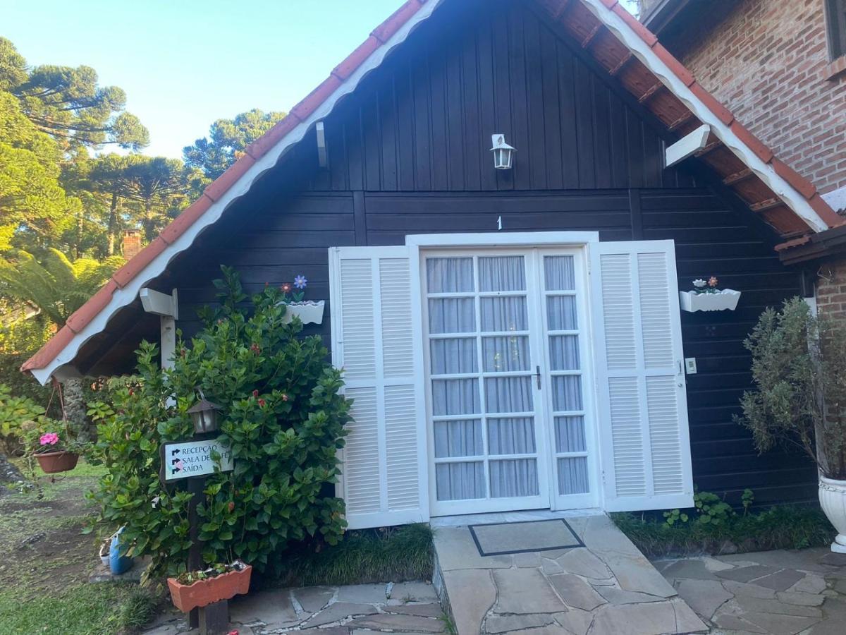 Chalet,1403013575:JPEG
