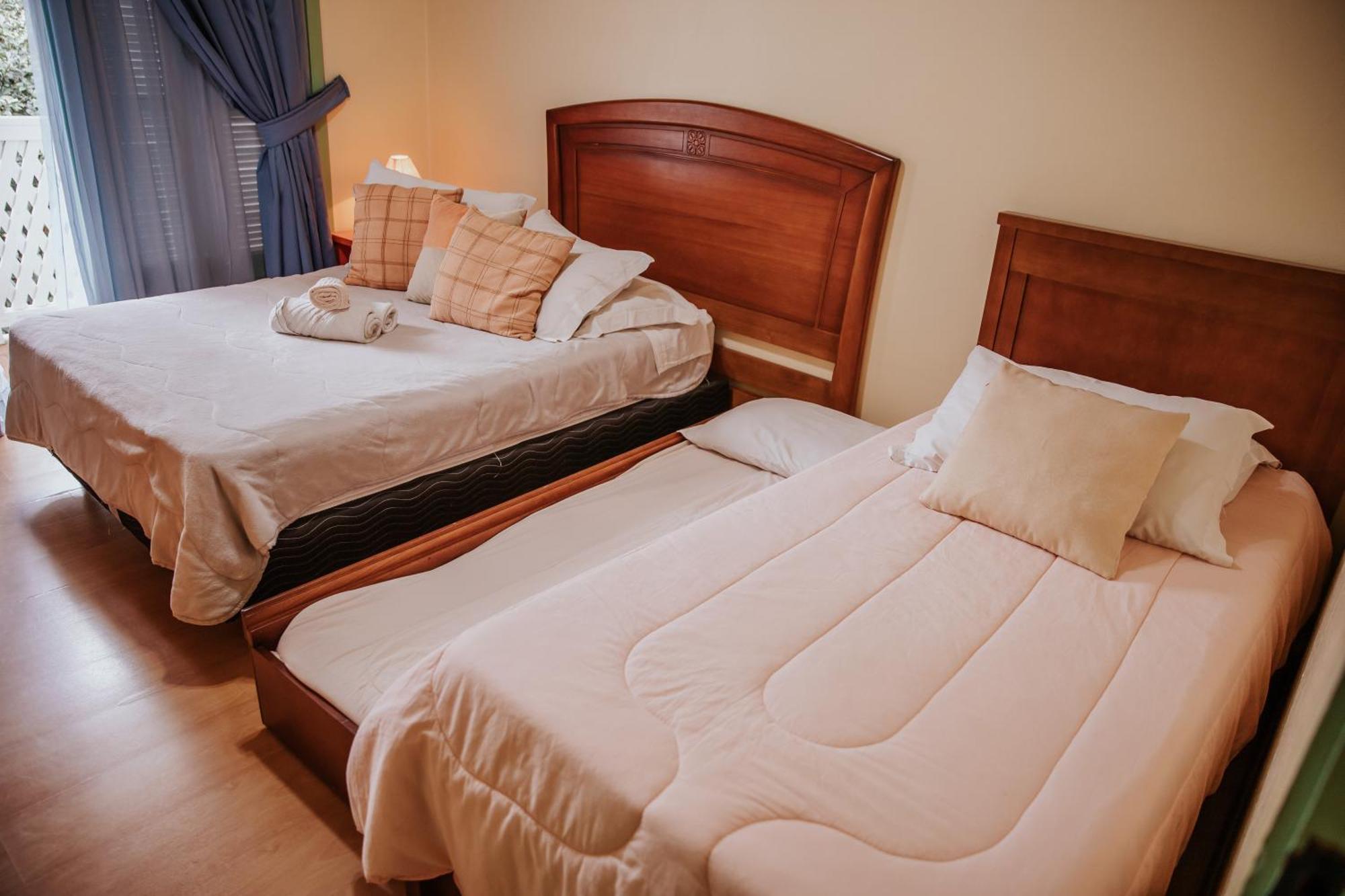 One-Bedroom Deluxe Apartment