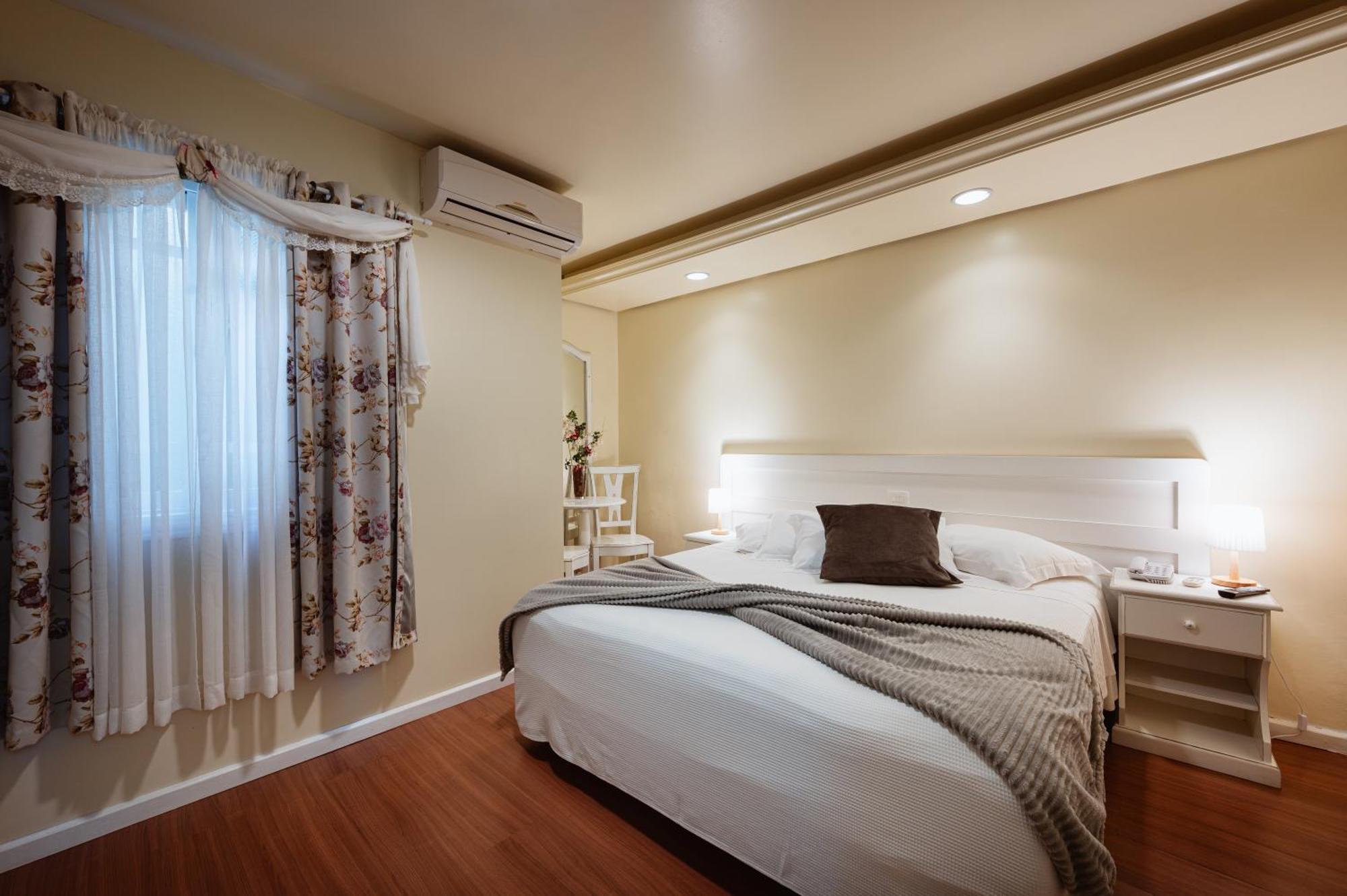 Quarto com Cama de Casal ou 2 de Solteiro - Acessível para Hóspedes com Mobilidade Reduzida