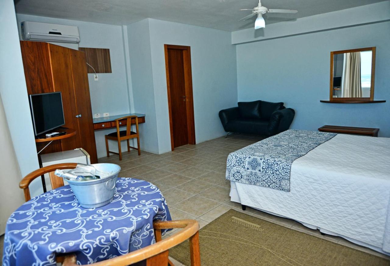 Executive Suite,739063330:JPEG