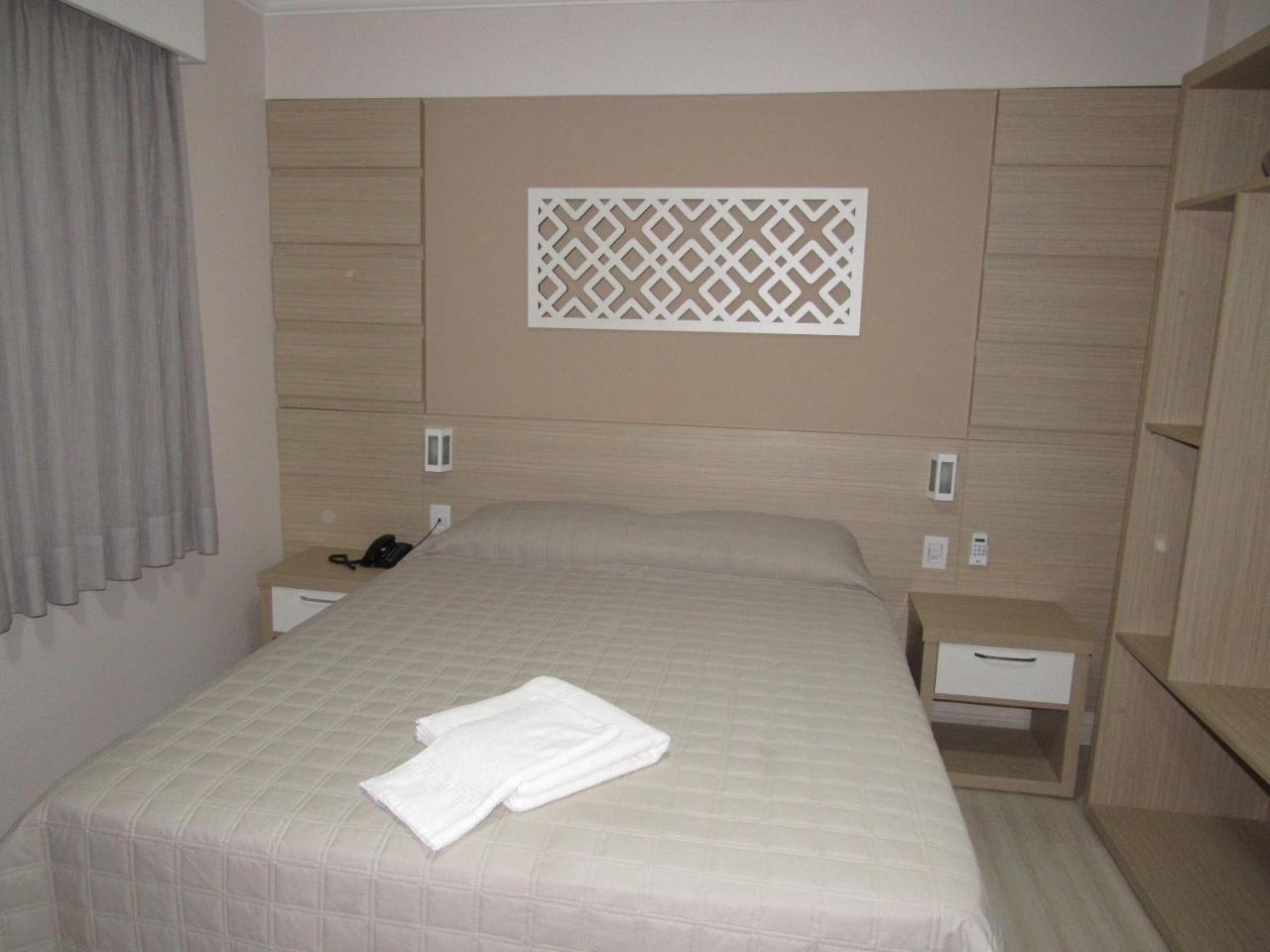 Quarto Individual Deluxe