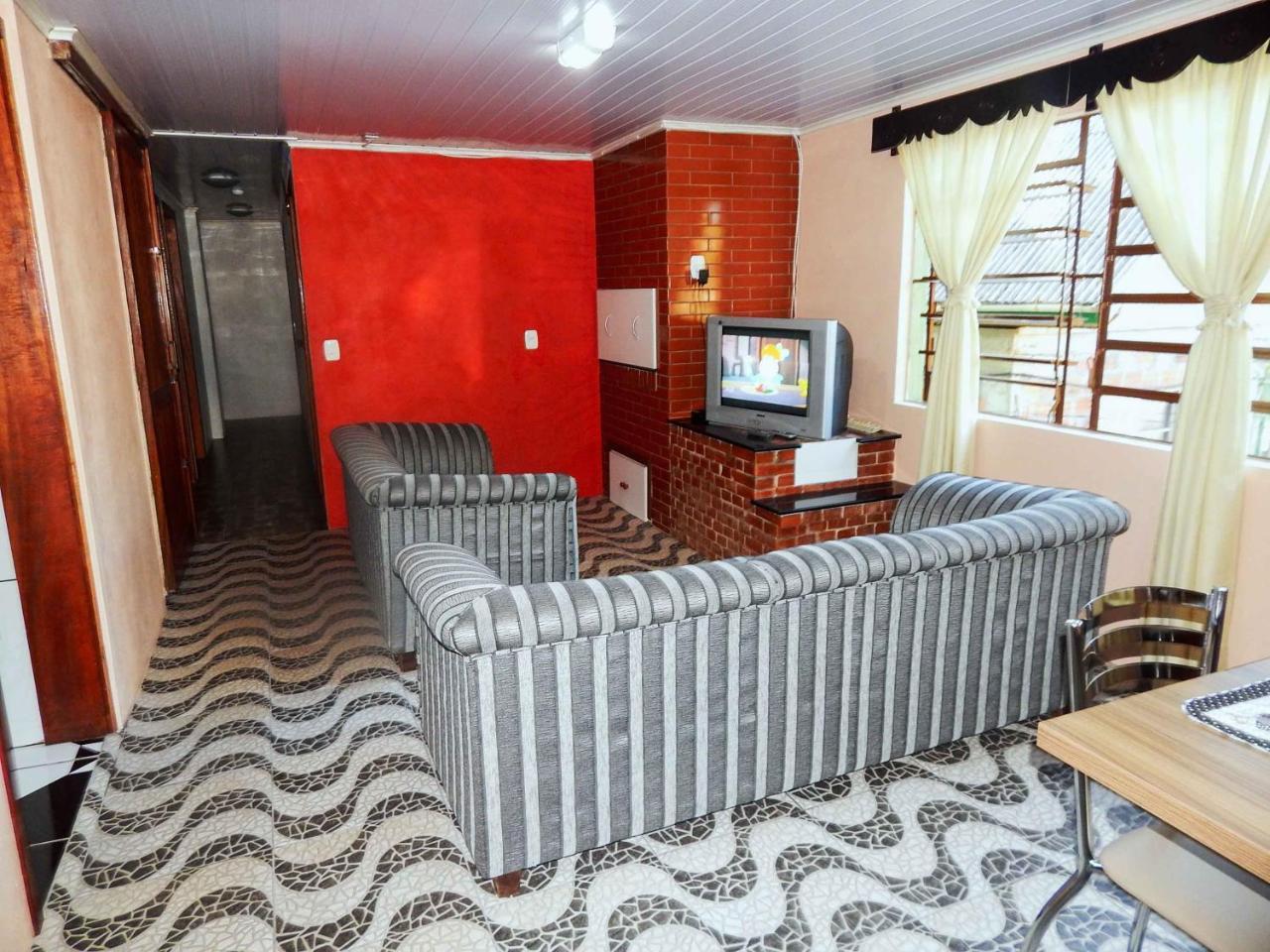 Five-Bedroom House,776687794:JPEG