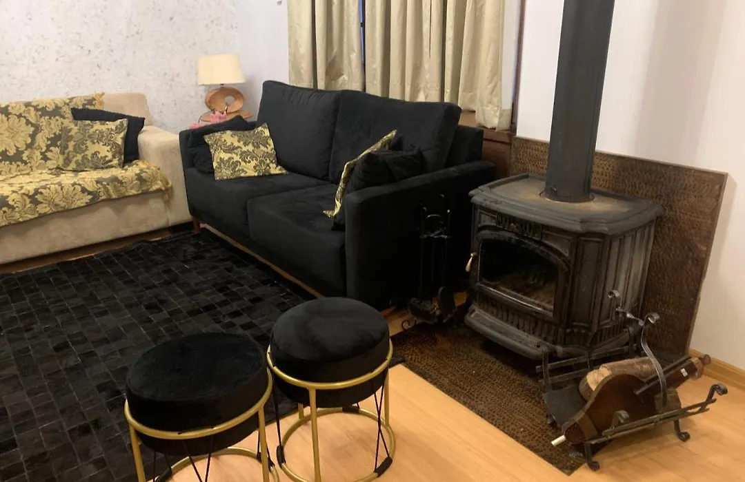 Apartamento Junto A Rua Coberta, Recem Decorado-1
