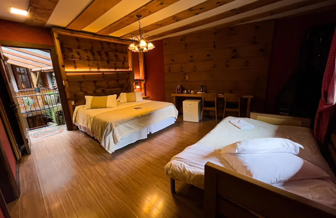 Hotel Giardino Di Pietra-1