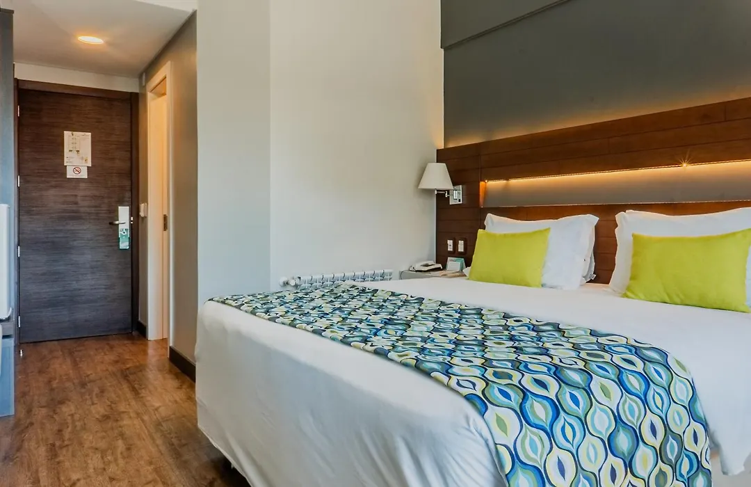 Hotel Cercano-1