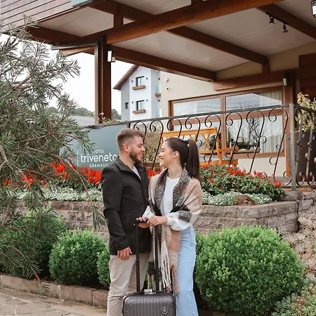 Hotel Triveneto Gramado-3