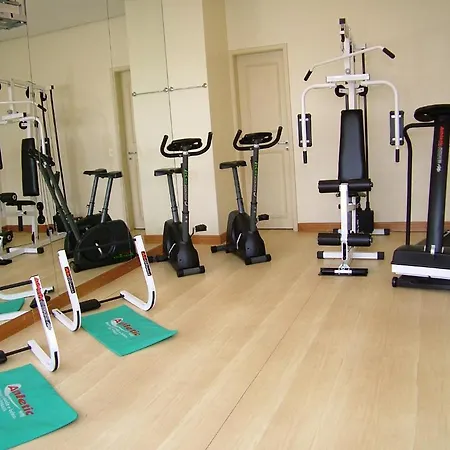 Harbor Regent Suites-2