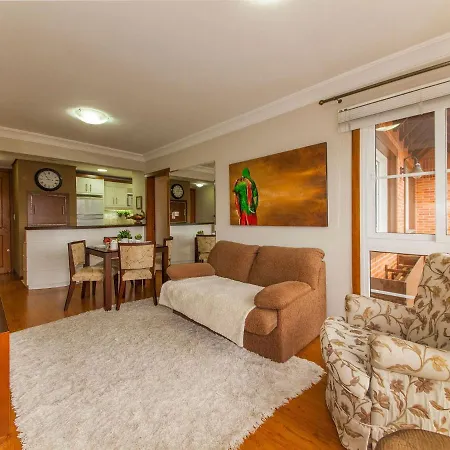 400 Metros, Rua Coberta Centro - Villa Di Pietro 404-3