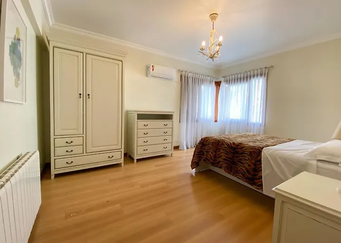 Apartamento Primavera, A 600 Metros Da Rua Coberta, Com 2 Quartos Gramado