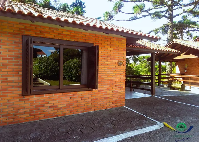 Hotéis com piscina em São Francisco de Paula