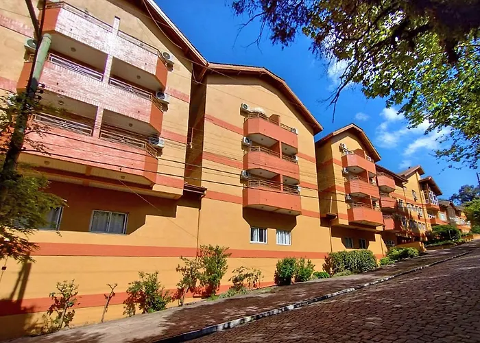 Canela Hotels